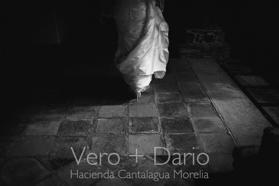 first-mexico-wedding-photos-hacienda-cantalagua-arturo-gonzalez-16