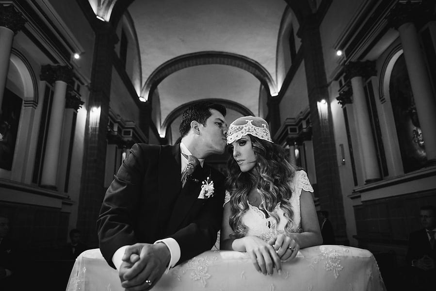 fotografias-de-bodas-en-ciudad-de-mexico-club-de-banqueros-st-regis-050